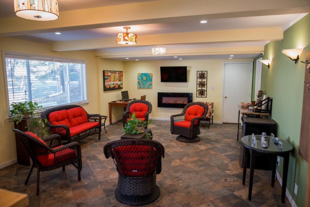 Tea Garden Lodge Image 32