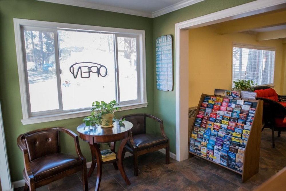 Tea Garden Lodge Image 33