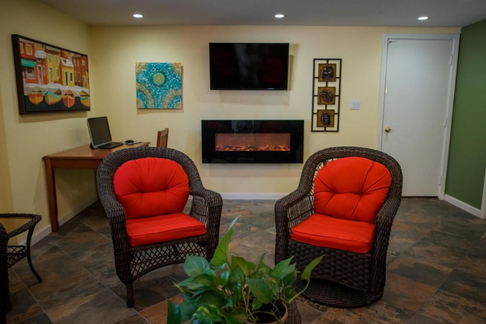 Tea Garden Lodge Image 34