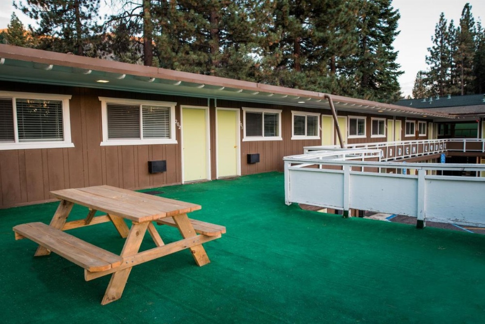 Tea Garden Lodge Image 38